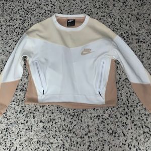Nike pullover, beige, zipper pockets, two tone